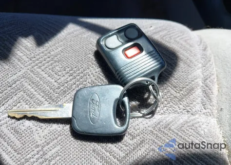 1998 Ford Explorer Eddie Bauer/Limited/Xlt из США, поврежденный, VIN 1FMZU35P0WZC29720